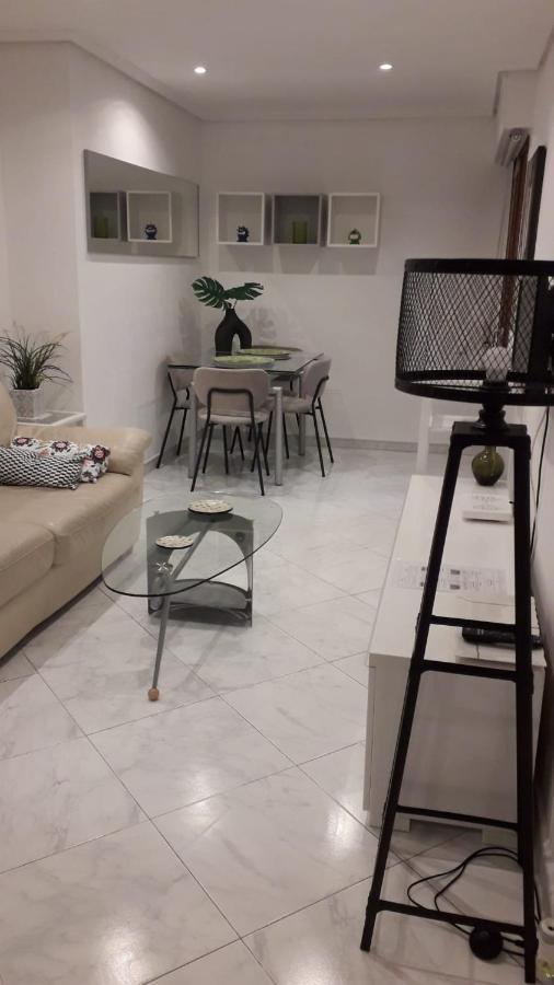 דירות מדריד Apartamento Junto Al Santiago Bernabeu Con Piscina מראה חיצוני תמונה
